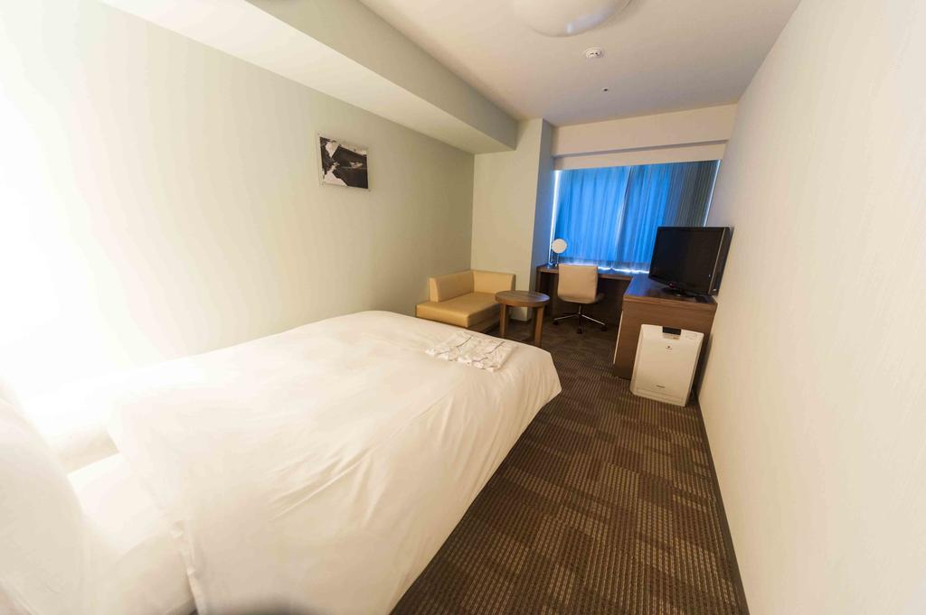 Daiwa Roynet Hotel Okinawa-Kenchomae Naha Exterior foto